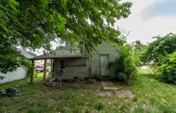 105 N George Street, Decatur, MI 49045