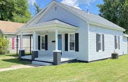 237 W CALDWELL Street, Auburn, IL 62615