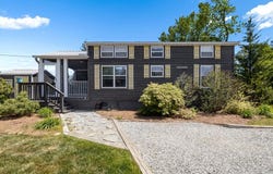 33 Drifting Brook Lane, NC 28731