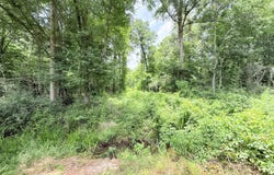 Summit Drive, Summit, MS 39666