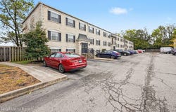 102 Middletown Square, Louisville, KY 40243