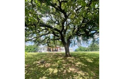 13478 Church Street, Leon, OK 73441