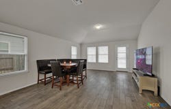 220 Sage Meadows Dr, San Marcos, TX 78666