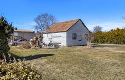 100 Gordon Ln, Wapato, WA 98951