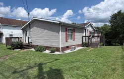 68 Highlawn Avenue, Milton, WV 25541