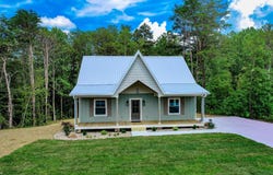 1056 Old Newport Hwy, Dandridge, TN 37725