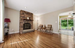 1430 Eastview Dr, Coralville, IA 52241