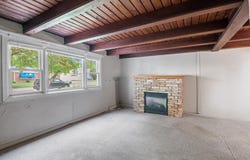 745 CARVER Lane, MENASHA, WI 54952