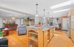 208 W Pine, Ashley, MI 48806