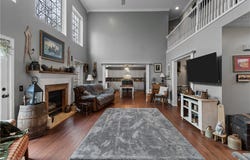 2480 Cyprus Drive SE, Massillon, OH 44646