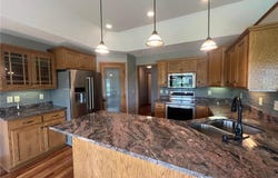 406 20th Street W, Glencoe, MN 55336