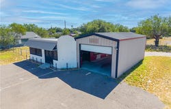 2114 Guadalupe Flores Street, Sullivan City, TX 78595