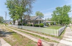 523 S Washington Street, Paris, MO 65275