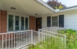 847 Lynkaylee Drive, Waterloo, IA 50701
