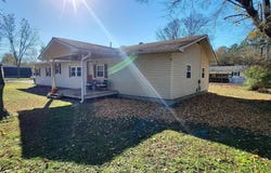 33445 Maple Street, Advance, MO 63730