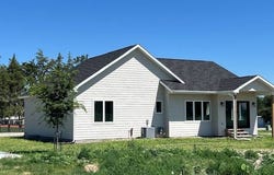 104 Birch Street, Paxton, NE 69155