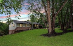 444 Skyline Drive, Omaha, NE 68022