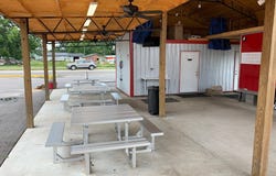 300 Magnolia Avenue, Geneva, AL 36340