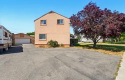 213 Jadwin Ave, Richland, WA 99352