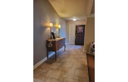 1111 Holliday Drive, Plainview, TX 79072