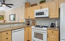 75-6009 ALII DR unit: P3, Kailua-Kona, HI 96740