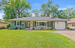 957 Hall Avenue, West Saint Paul, MN 55118