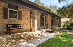 228 LONE OAK ST, Seguin, TX 78155