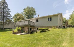 4254 Strathcona Drive, Highland, MI 48357