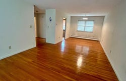 133 J THE ORCHARD, CRANBURY, NJ 08512
