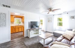 15671 BEACH RD, Perry, FL 32348