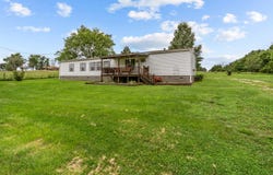 3555 Farm Road 1012, Pierce City, MO 65723