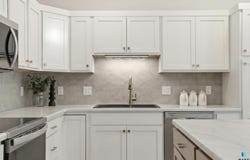 8025 E Tencate Pl, Sioux Falls, SD 57110