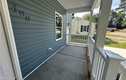 300 East Street, Smithfield, VA 23430