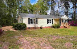 3809 E Effingham HWY, Effingham, SC 29541