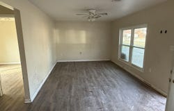 106 S 15th Avenue, Paragould, AR 72450