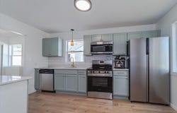 140 Carol Lane, West Saint Paul, MN 55118