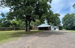 2002 Main ST, Danville, AR 72833