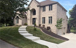 342 Steeplechase Dr, Cranberry Twp, PA 16066