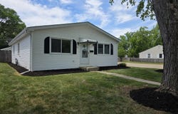 70 N Idlewild Avenue, Mundelein, IL 60060