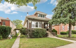 3616 Wisconsin Avenue, Berwyn, IL 60402