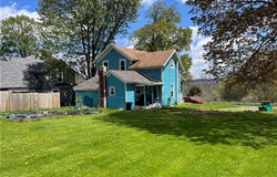 15 Gouinlock Street, Warsaw, NY 14569