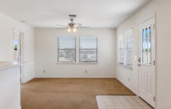 654 Centre Court SW, Vero Beach, FL 32962