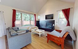375 MIA LN, Eugene, OR 97401