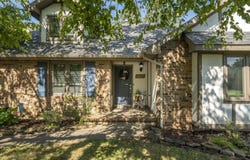 3477 W Broadmoor Court, Springfield, MO 65807