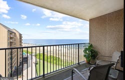 810 HARBOUR HOUSE RD #810, BETHANY BEACH, DE 19930