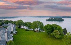1223 Milwaukee St, Delafield, WI 53018