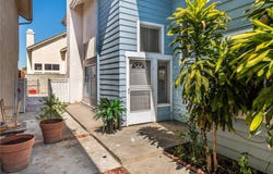 6043 Miles Avenue, Huntington Park, CA 90255