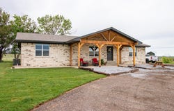 10825 Hickory Trail, Canadian, TX 79014