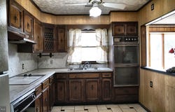 14 APPLETREE DRIVE, LEVITTOWN, PA 19055