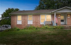 3007 Swallen Avenue, Louisville, OH 44641